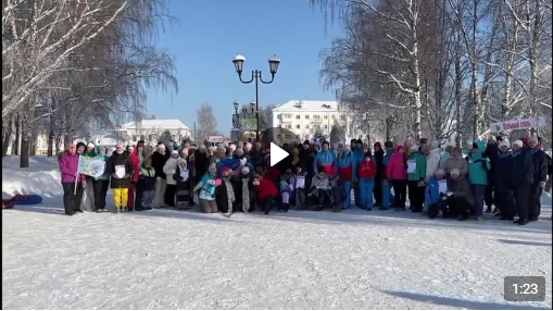 В минувшую субботу на площади Ленина было весело и многолюдно.