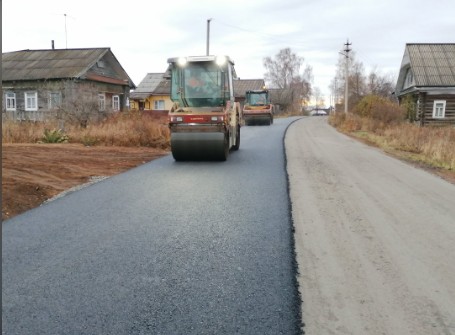 Благоустройство дорог в Великоустюгском округе продолжается.