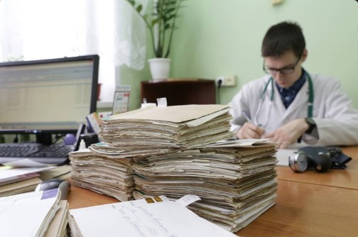В Вологодской области расширены условия получения выплат в рамках программы «Земский доктор» и «Земский фельдшер».