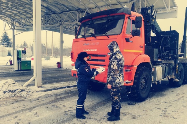 Сотрудники Госавтоинспекции по Великоустюгскому округу провели акцию &quot;Место отдыха&quot;..