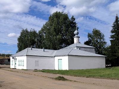 Выставочный зал. Церковь Богоявления.