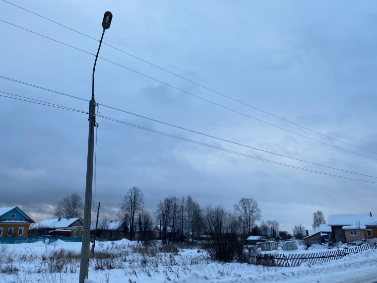 Вторую ночь в Красавино выключают свет.. Вторую ночь в Красавино выключают свет..