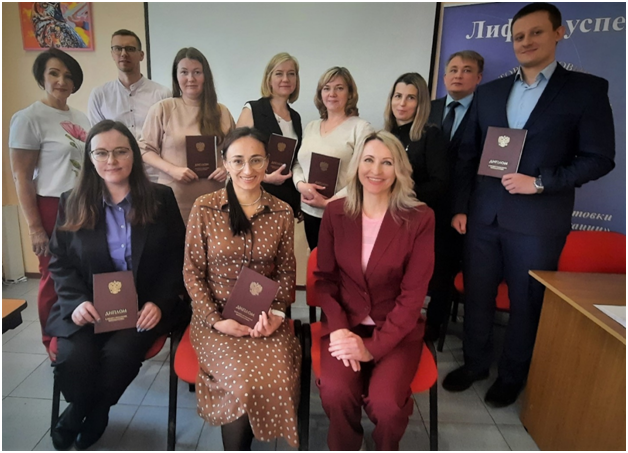 Десять претендентов успешно сдали экзамен по программе подготовки арбитражных управляющих. Десять претендентов успешно сдали экзамен по программе подготовки арбитражных управляющих.