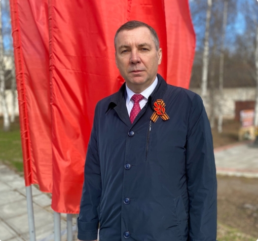 Дорогие ветераны Великой Отечественной войны, труженики тыла, узники фашизма, вдовы, нынешние защитники Отечества, уважаемые устюжане. Дорогие ветераны Великой Отечественной войны, труженики тыла, узники фашизма, вдовы, нынешние защитники Отечества, уважаемые устюжане.