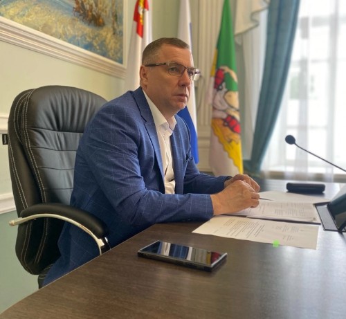 Глава округа Александр Кузьмин в прямом эфире ЦУРа ответит на вопросы жителей округа. Глава округа Александр Кузьмин в прямом эфире ЦУРа ответит на вопросы жителей округа.