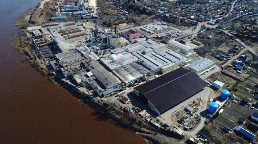 «Свеза» направит порядка 300 млн рублей на укрепление правого берега реки Сухона в Новаторе. «Свеза» направит порядка 300 млн рублей на укрепление правого берега реки Сухона в Новаторе.