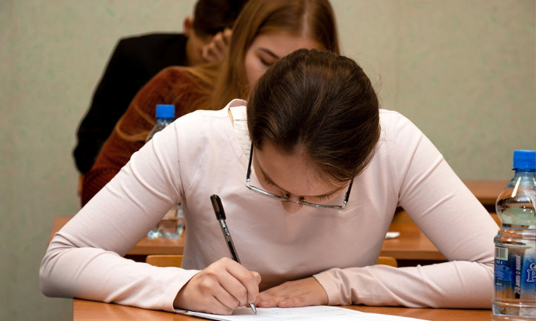 Одиннадцатиклассники округа определились с выбором предметов ЕГЭ.. Одиннадцатиклассники округа определились с выбором предметов ЕГЭ..