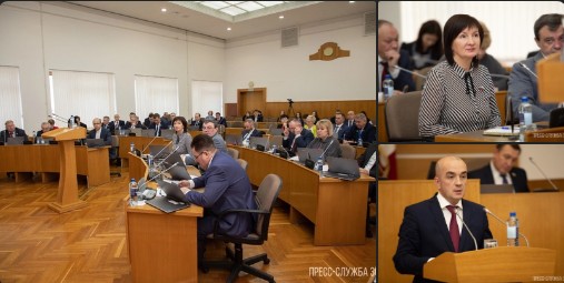 На Сессии Законодательного Собрания Вологодской области депутаты рассмотрели ряд важных вопросов. На Сессии Законодательного Собрания Вологодской области депутаты рассмотрели ряд важных вопросов.