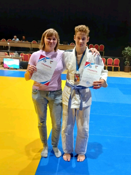 Открытая тренировка с Мастером Спорта Международного класса по самбо, Чемпионкой Мира и Европы Натальей Мельниковой. Открытая тренировка с Мастером Спорта Международного класса по самбо, Чемпионкой Мира и Европы Натальей Мельниковой.