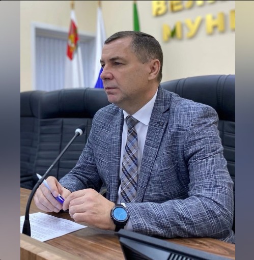 Глава Великоустюгского округа Александр Кузьмин покидает пост. Глава Великоустюгского округа Александр Кузьмин покидает пост.