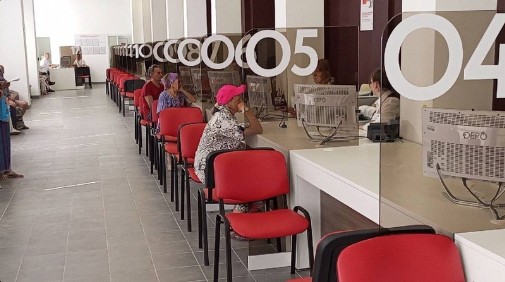 Вологодские специалисты провели капитальный ремонт многофункционального центра в Алчевске ЛНР. Вологодские специалисты провели капитальный ремонт многофункционального центра в Алчевске ЛНР.