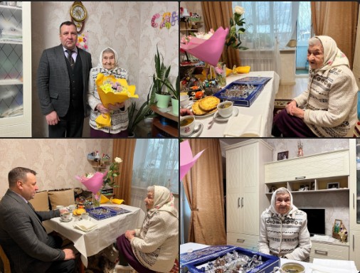 Устюжанке Первышиной Елене Михайловне исполнилось сегодня 95 лет. Устюжанке Первышиной Елене Михайловне исполнилось сегодня 95 лет.