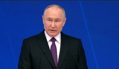 Президент России Владимир Путин: «Поддержка семей с детьми – наш фундаментальный нравственный выбор». Президент России Владимир Путин: «Поддержка семей с детьми – наш фундаментальный нравственный выбор».
