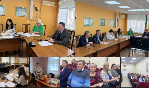В администрации округа состоялось заседание комиссии, на котором рассматривались документы на поощрение старост сельских населенных пунктов Великоустюгского округа. В администрации округа состоялось заседание комиссии, на котором рассматривались документы на поощрение старост сельских населенных пунктов Великоустюгского округа.