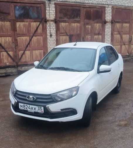Новая «Лада Гранта» поступила в Великоустюгскую ЦРБ. Новая «Лада Гранта» поступила в Великоустюгскую ЦРБ.
