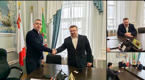 ава округа Иван Абрамов встретился с Олегом Димони. ава округа Иван Абрамов встретился с Олегом Димони.