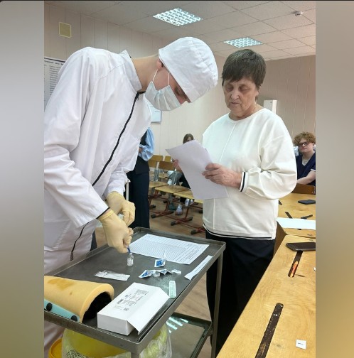 Впервые выпускники вузов и колледжей смогут принять участие в программе «Земский учитель». Впервые выпускники вузов и колледжей смогут принять участие в программе «Земский учитель».