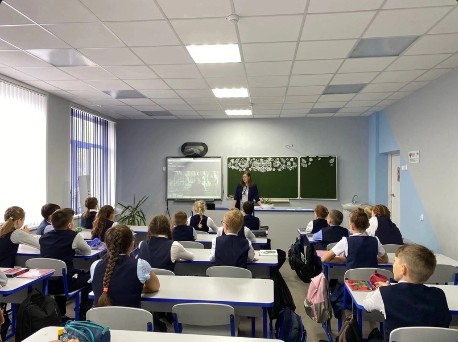 В Вологодской области завершается прием заявок на участие в программе «Земский учитель». В Вологодской области завершается прием заявок на участие в программе «Земский учитель».
